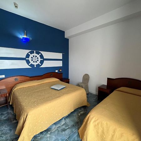 Hotel La Carruba Cetraro Exterior foto